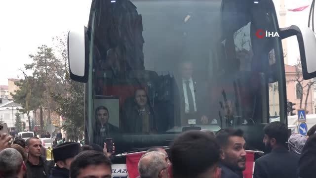 Fatih Erbakan: Erbakan hocamız, merhum liderimiz halen daha vefatından sonra görev başında