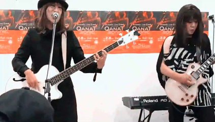 A funeral train live at shoppingmall 2020