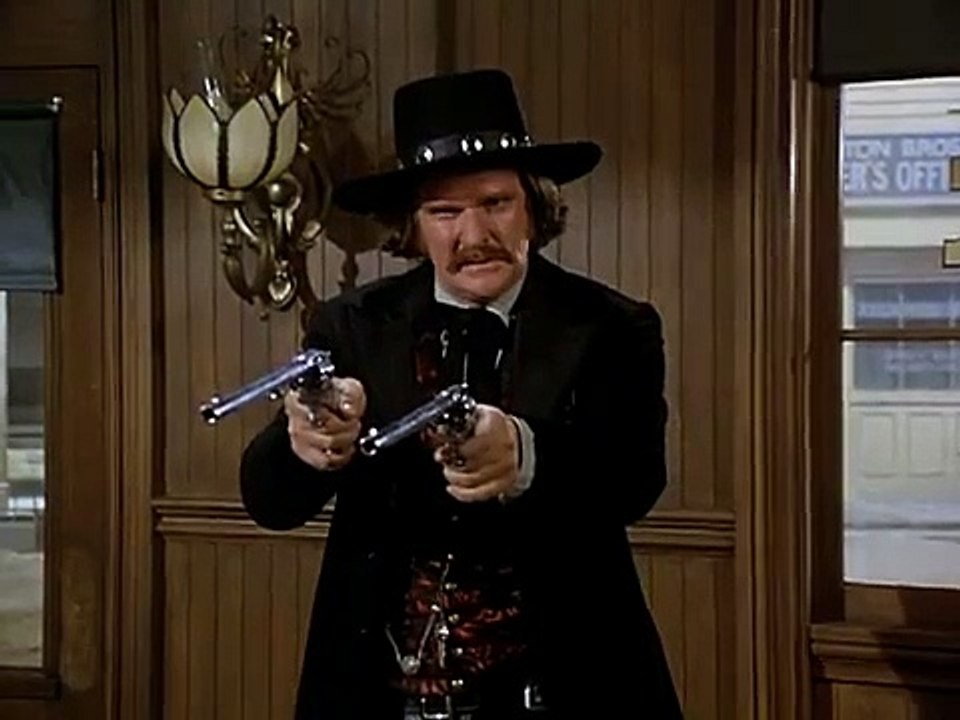 Le Retour du gang des chaussons aux pommes Bande-annonce (EN)