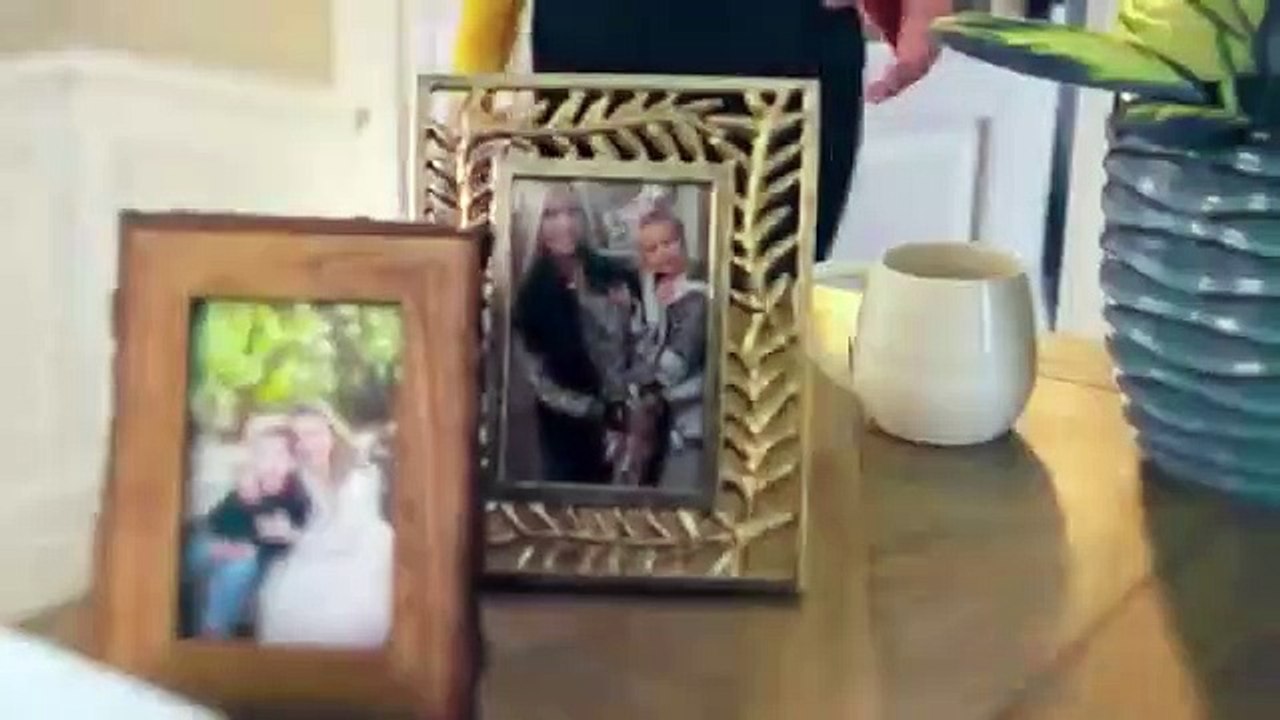 Christina on the Coast - Se3 - Ep05 - Industrial Kitchen With Boho Flair HD Watch HD Deutsch