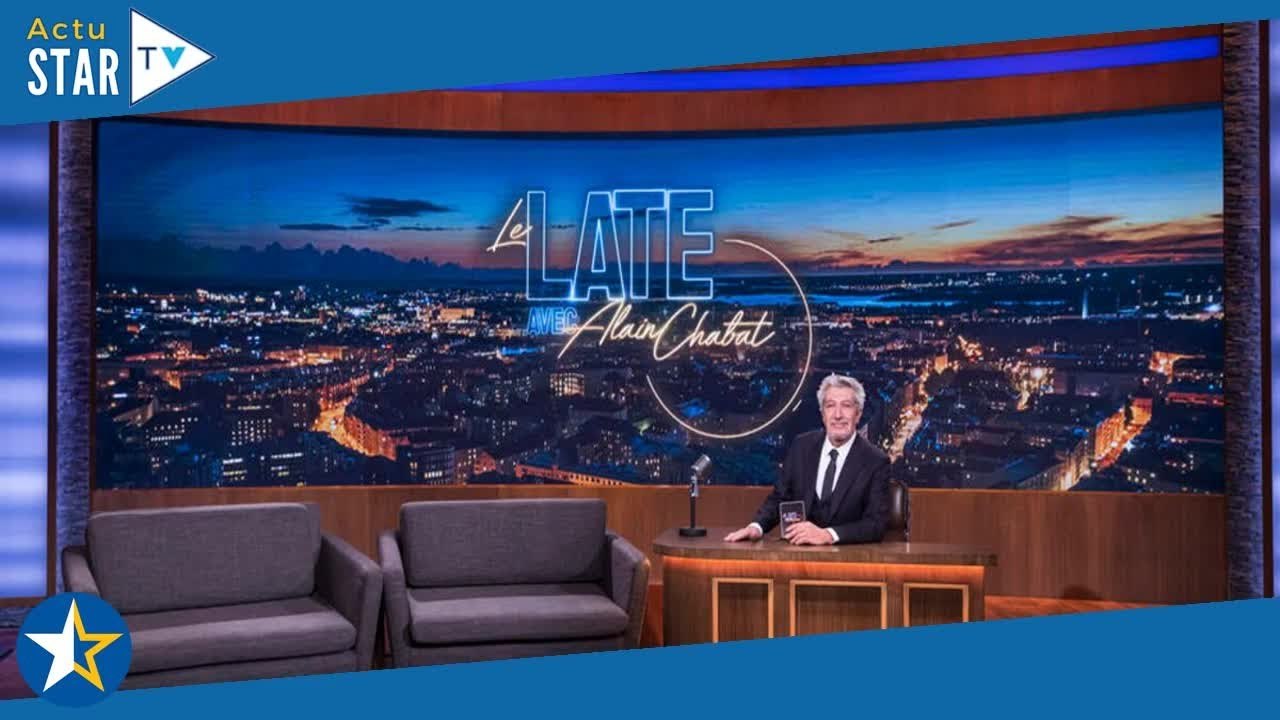 Le Late avec Alain Chabat : quelle est la ville représentée en arrière-plan de l'émission ?