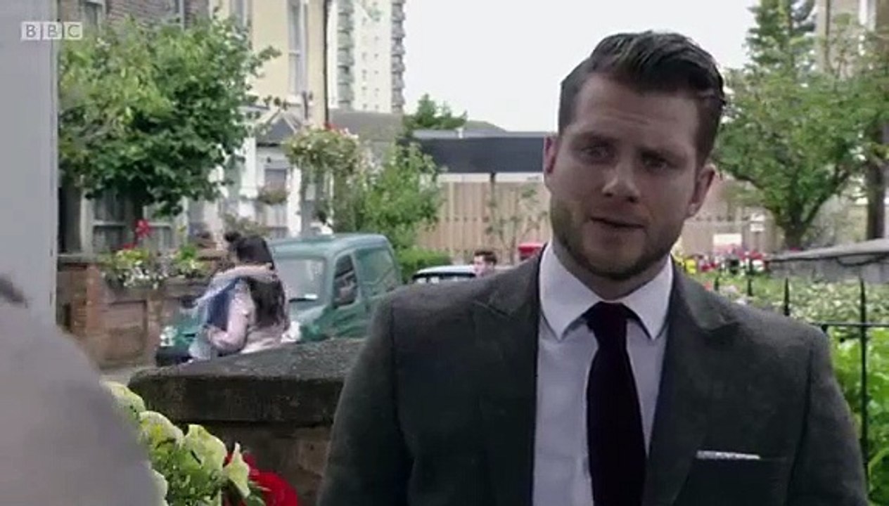 EastEnders - Se33 - Ep152 - Monday 25th September 2017 HD Watch HD Deutsch