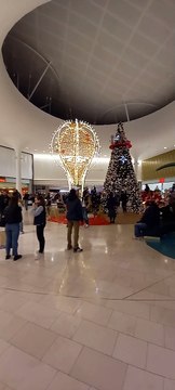 Christmas Decoration in Grenoble Noël en France #Noël #noel #christmas2022 #christmasdecor #decoration #christmas #france (1)