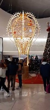 Christmas Decoration in Grenoble Noël en France #Noël #noel #christmas2022 #christmasdecor #decoration #christmas #france (2)