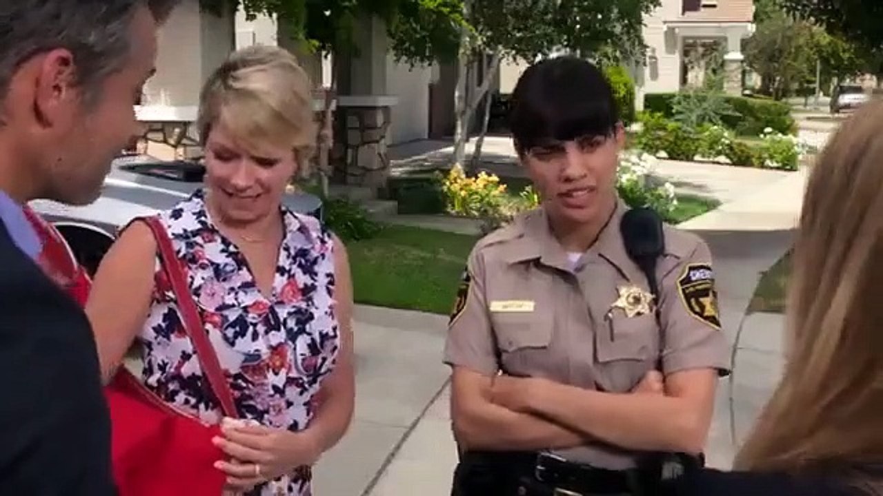 Santa Clarita Diet - Se2 - Ep02 HD Watch HD Deutsch