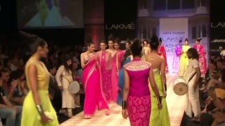 worst-oops-moments-from-lfw-2019-lakme-fashion