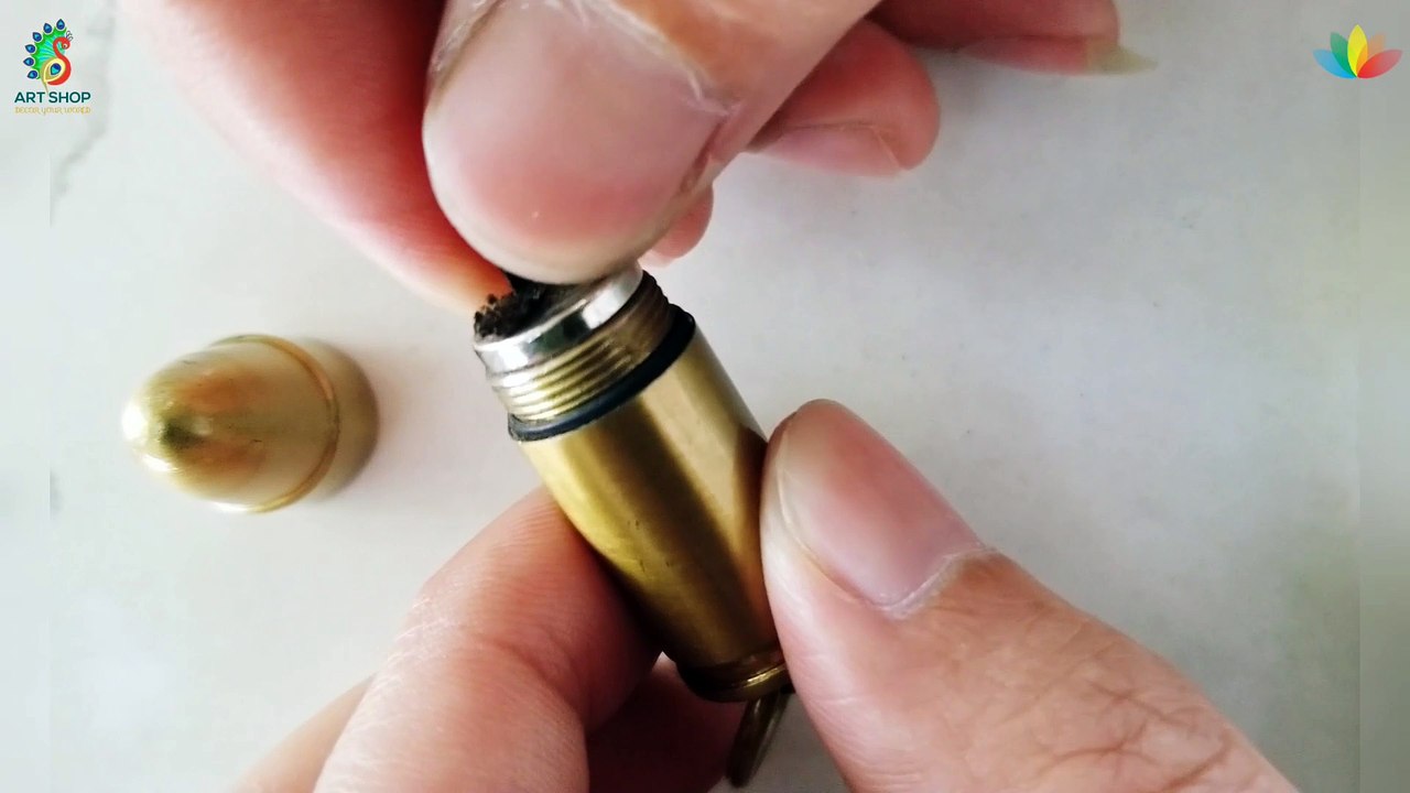 Bật lửa hình viên đạn - Lighter in Bullet style