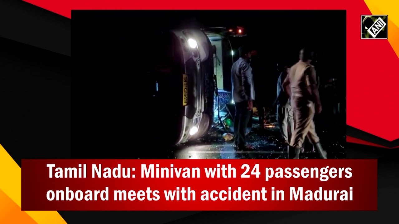 Tamil Nadu: Minivan with 24 passengers onboard meets with accident in Madurai