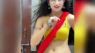 Hot Girl Dancing in Red Sari - Bollywood Dance - Beautiful Girl Dancing