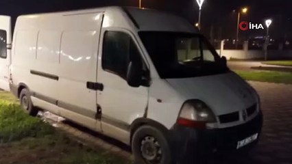 Durdurulan panelvandan 3 tona yakın akaryakıt ele geçirildi: 3 gözaltı