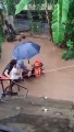 Dois mortos e 46 mil desalojados em inundações no sul das Filipinas