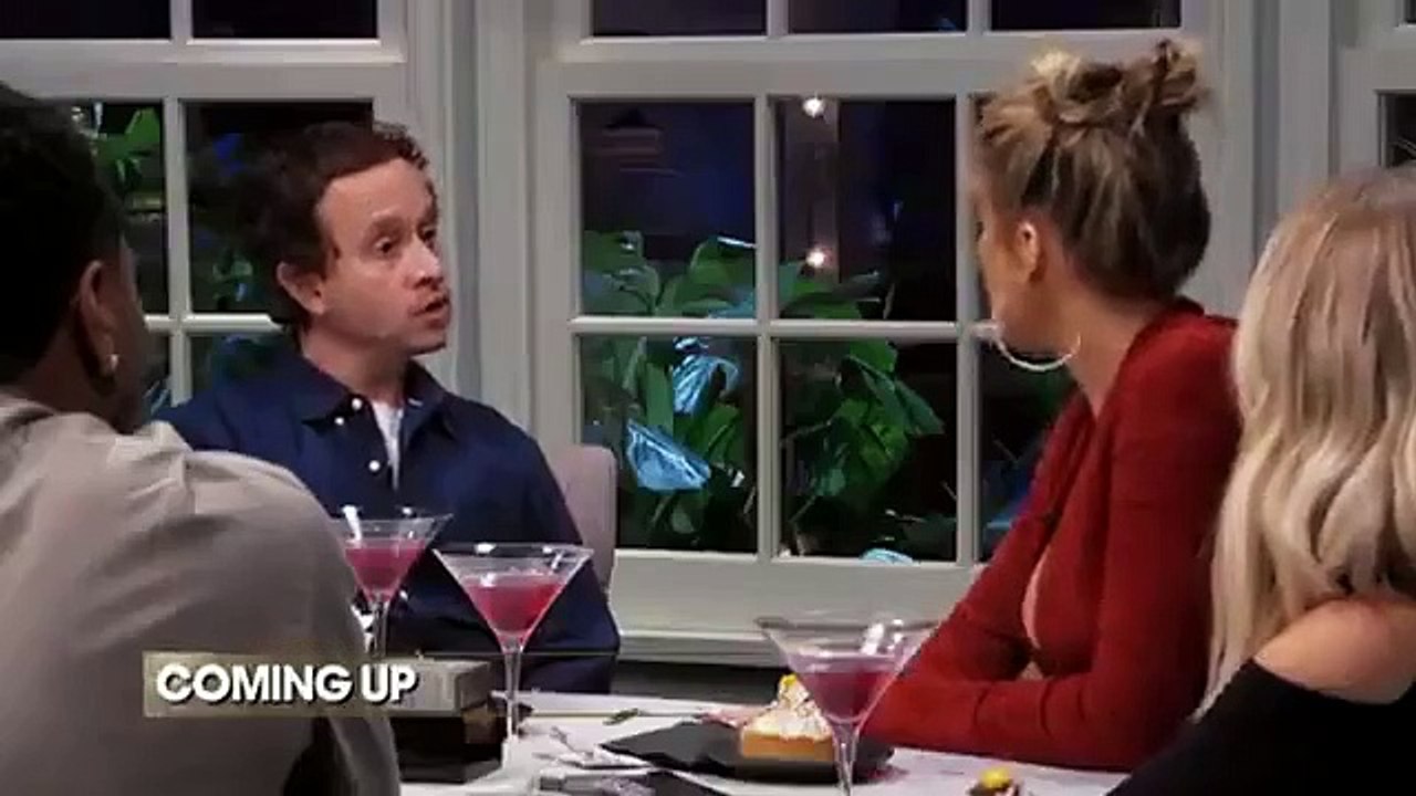 Kocktails with Khloe - Se1 - Ep11 HD Watch HD Deutsch