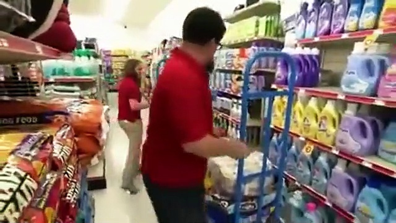 Celebrity Undercover Boss - Se5 - Ep07 HD Watch HD Deutsch