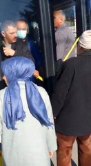 Hınca hınç dolu İETT otobüsüne binemedi isyan etti