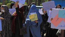 Taliban'ın üniversitede okumalarını yasakladığı Afgan kadınlara İran'dan sürpriz davet