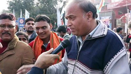 Rahul Gandhi की Bharat Jodo यात्रा में सवाल पूछते ही पत्रकार से गाली गलौच पर उतरे कांग्रेसी समर्थक