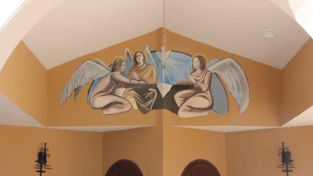 Dinler Bahçesi'nde Noel ayini yapıldı