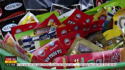 Kiểm soát vệ sinh, an toàn thực phẩm trước cổng trường học