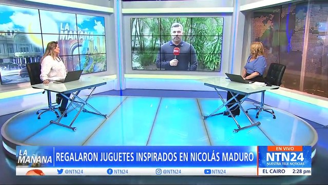 Maduro repartió figuras de él y de Cilia Flores como juguetes a niños pobres
