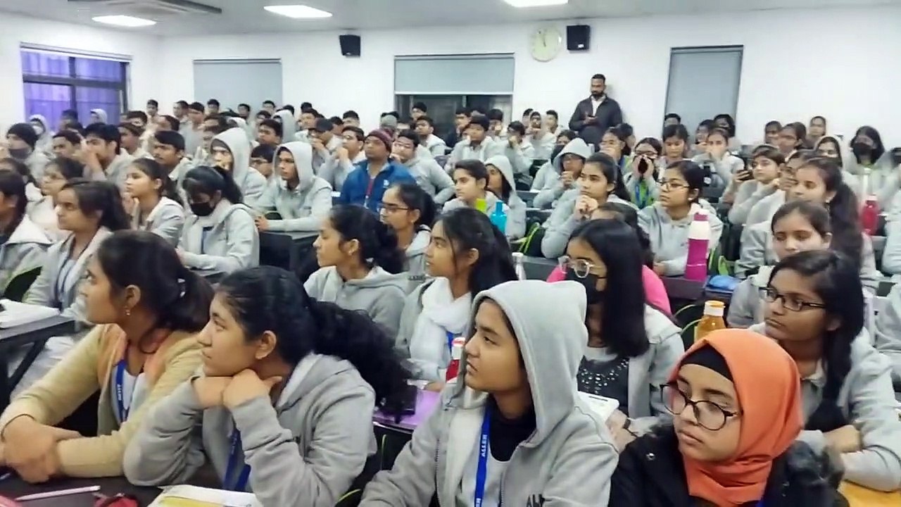 राज्य बाल अधिकारिता संरक्षण आयोग की अध्यक्ष संगीता बेनीवाल