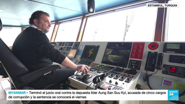 Los ferris, el transporte que conecta Europa y Asia a través del Bósforo