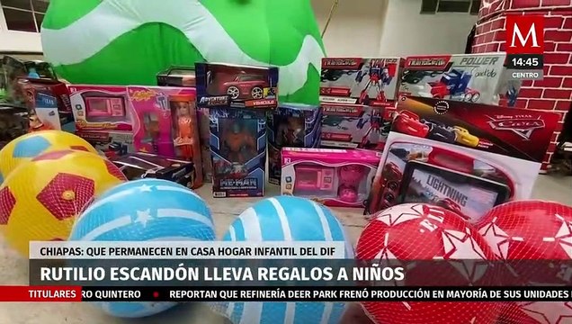 Gobernador de Chiapas llevó juguetes a niños de una casa hogar del DIF