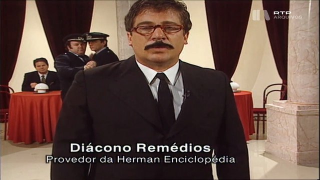HERMAN JOSÉ - HERMAN ENCICLOPÉDIA - DIACONO REMEDIOS - POLICIAS A DANÇAR