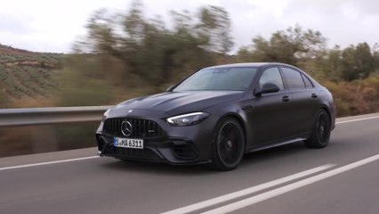 Mercedes-AMG C 63 S E PERFORMANCE in Graphite grey Driving Video