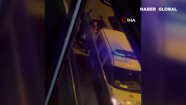 Mahalleliyi çıldırttı: Balkonuna ses sistemi kurdu, tüm sokağa gece gündüz müzik dinletti!