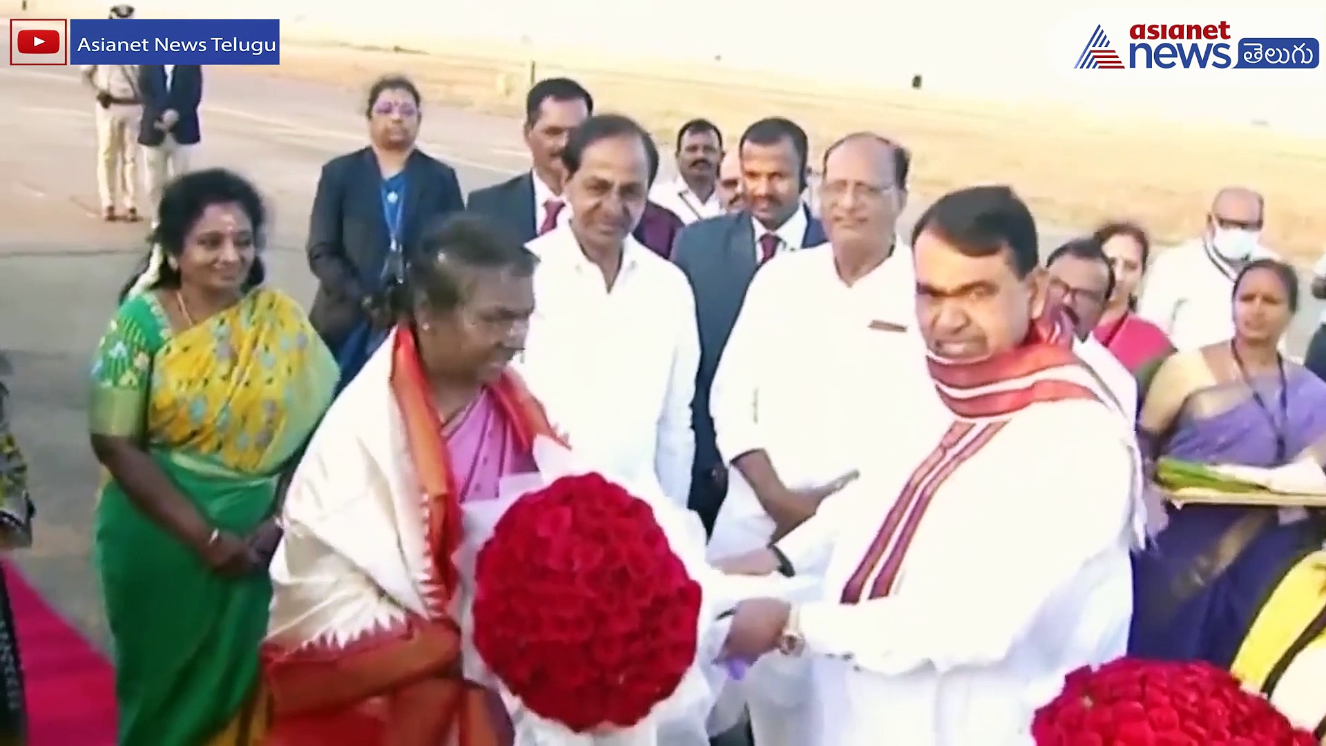 రాష్ట్రపతి ముర్ముకు బండి సంజయ్ ను పరిచయం చేసిన కేసీఆర్...