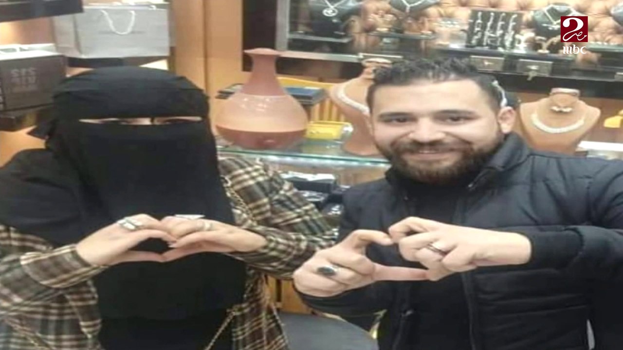 ( كانت عرض فى محل عندنا فى طنطا ) .. عريس ( الشبكة الفضة ) يحكي كيف اقنع أهل العروسة  وهشام عاصى يسأله : دا جواز صالونات ولا قصة حب