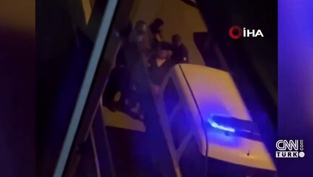 Balkonuna ses sistemi kurdu, tüm sokağa gece gündüz müzik dinletti