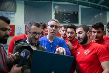 A Milli Erkek Hentbol Takımı, AA'nın "Yılın Fotoğrafları" oylamasına katıldı