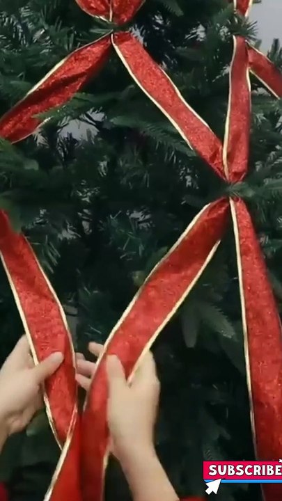 Simple ways to decorate a #christmas #tree