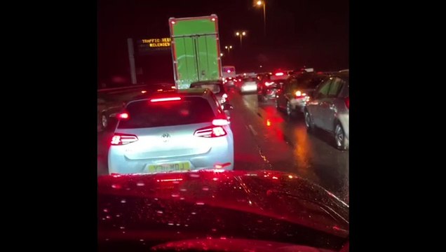 M62 traffic: Motorists relieve themselves, make tik tok videos on motorway and complain about delays to their Boxing Day parties