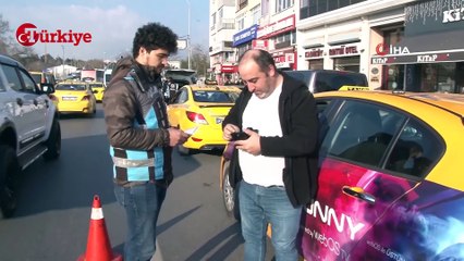 Çay İçerken Denetimi Yakalanan Taksiciden İlginç Savunma – Türkiye Gazetesi