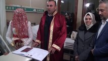 ŞANLIURFA - Kaza yapan damat hastanede evlendi