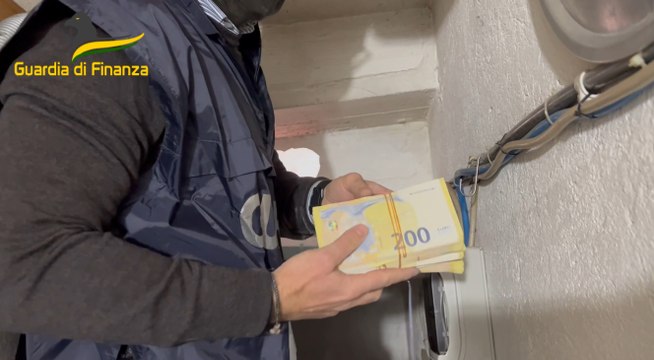 Frode fiscale da 34 milioni con false fatturazioni: 23 indagati tra imprenditori e prestanome (27.12.22)