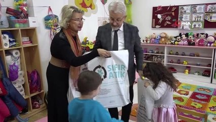 Başkan Erdem'den çocukların yüzünü güldürdü