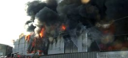 Eyüpsultan'daki fabrikada yeniden yangın çıktı 