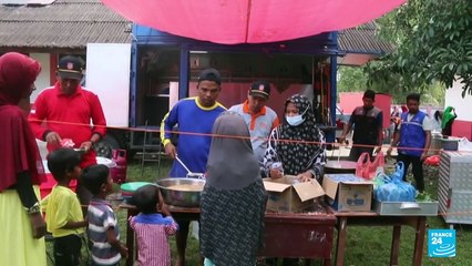 174 rohingyas, débiles y deshidratados, han desembarcado en Indonesia