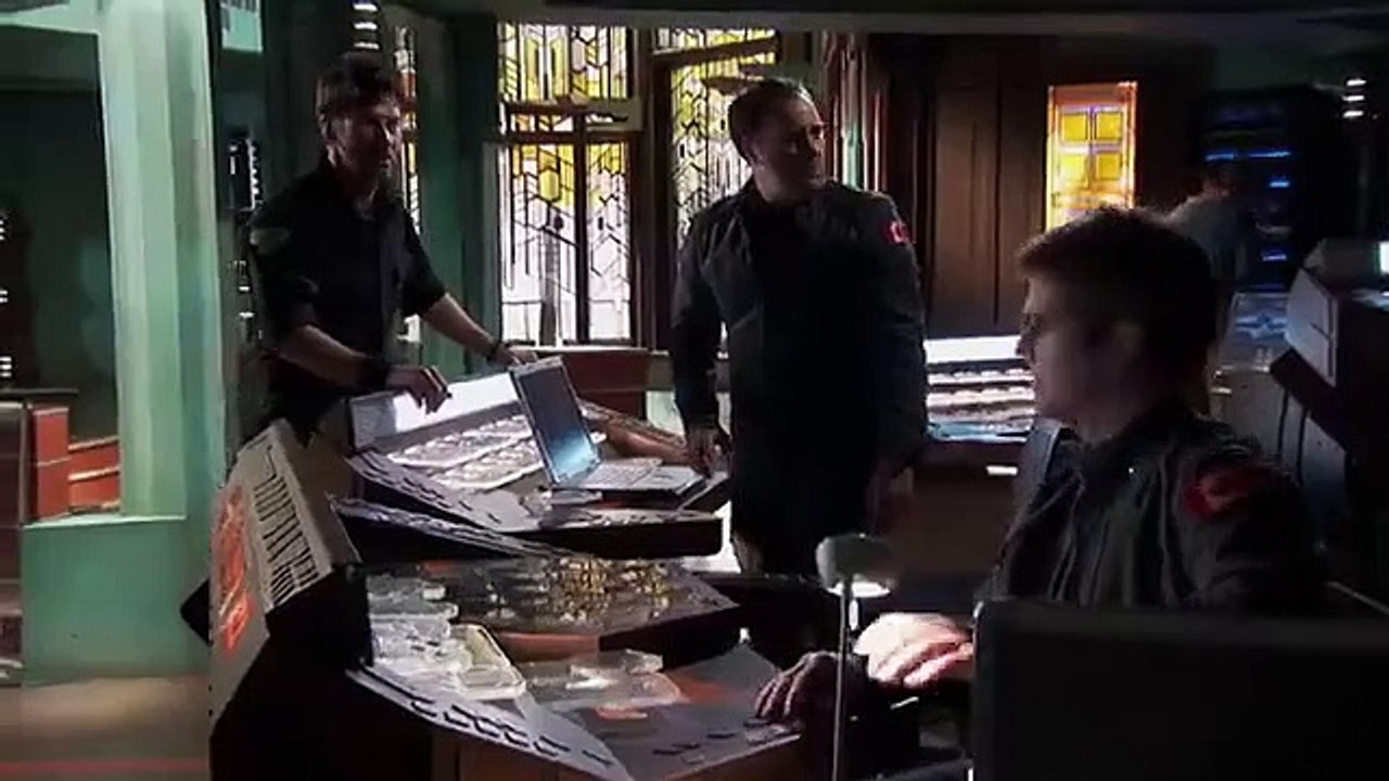 Stargate Atlantis - Se5 - Ep05 - Ghost In The Machine HD Watch HD Deutsch