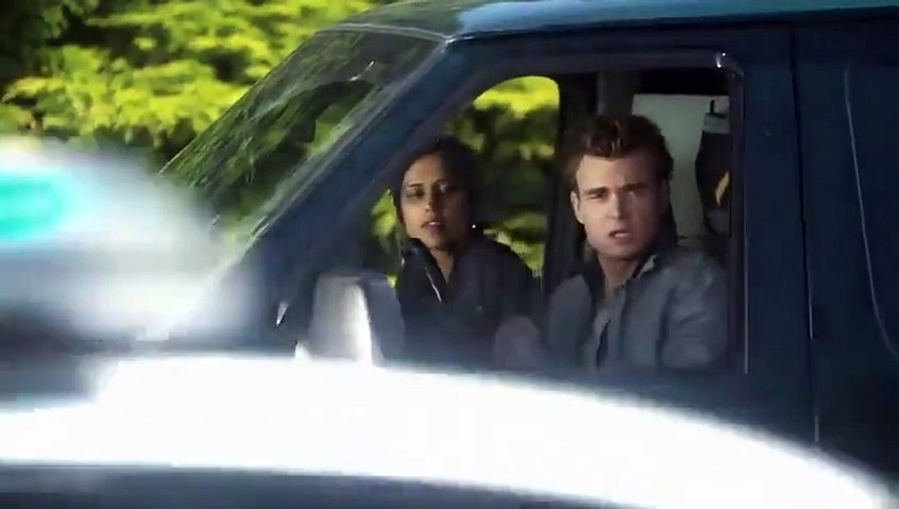 Sanctuary - Se2 - Ep06 - Fragments HD Watch HD Deutsch