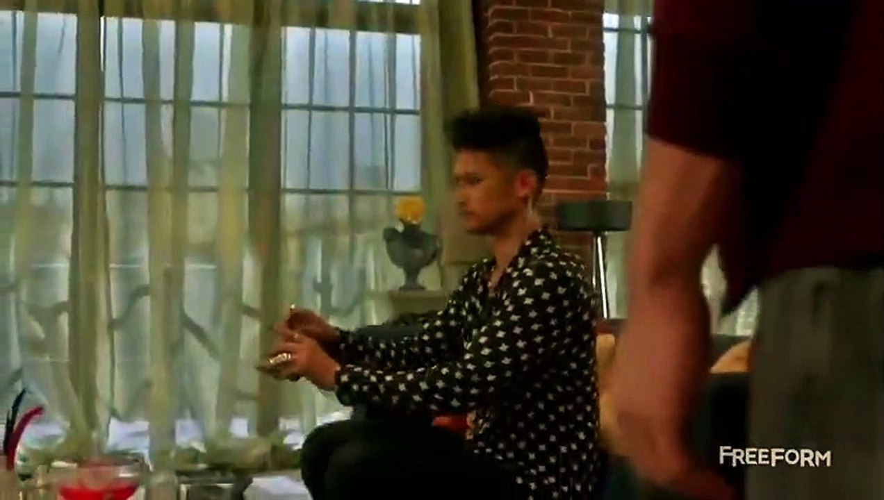 Shadowhunters - The Mortal Instruments - Se2 - Ep02 - A Door Into the Dark HD Watch HD Deutsch