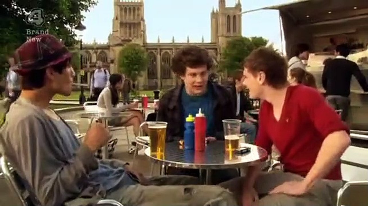 Skins - Se3 - Ep01 - Everyone HD Watch HD Deutsch