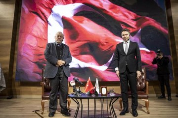 Tarihçi Prof. Dr. Ortaylı, başkentte söyleşide konuştu