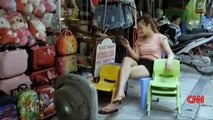 Anthony Bourdain - Parts Unknown - Se8 - Ep01 - Hanoi HD Watch HD Deutsch