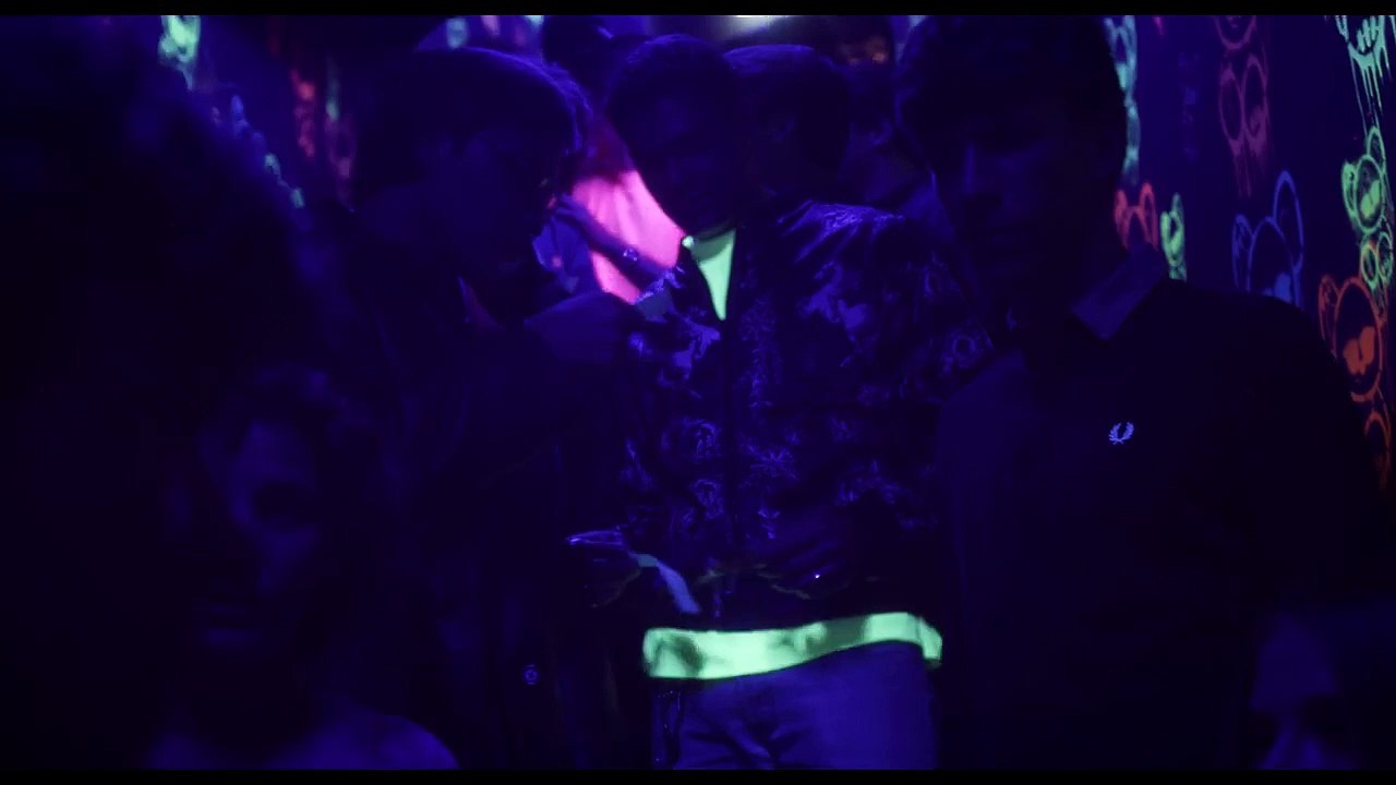 Baby - Se3 - Ep01 - Valentine's day HD Watch HD Deutsch