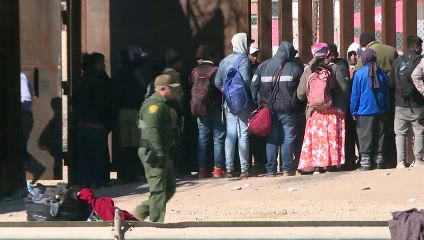 Suprema Corte dos EUA mantém vigência do polêmico ‘Título 42’