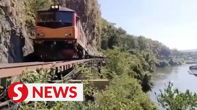 Tourist dies while taking selfie over ‘Death Railway’ in Thailand